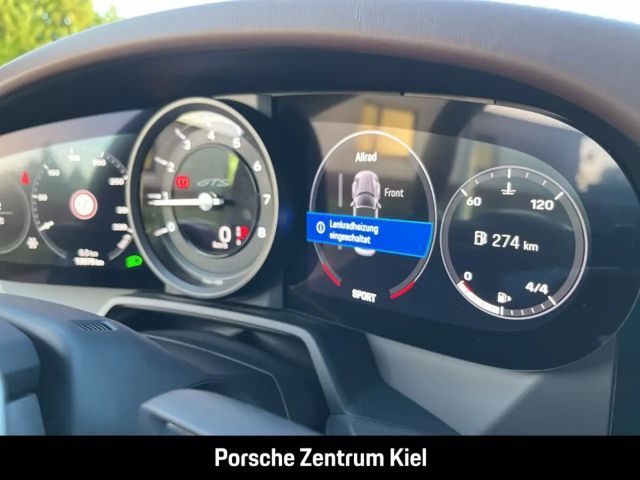 Porsche 992 4 Coupé GTS Targa