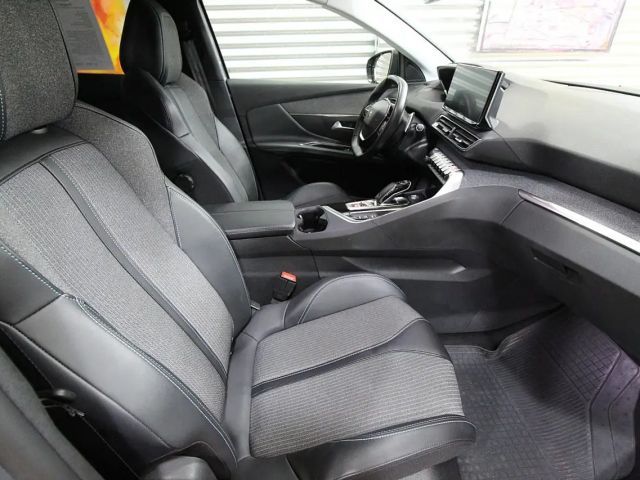 Peugeot 3008 Allure Pack EAT8 PureTech