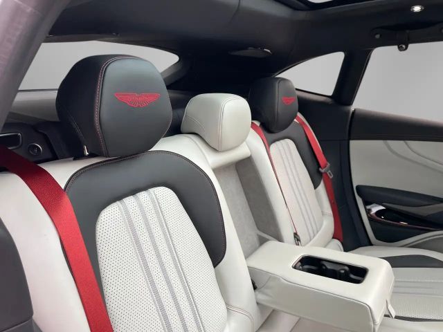 Aston Martin DBX 707 MY25