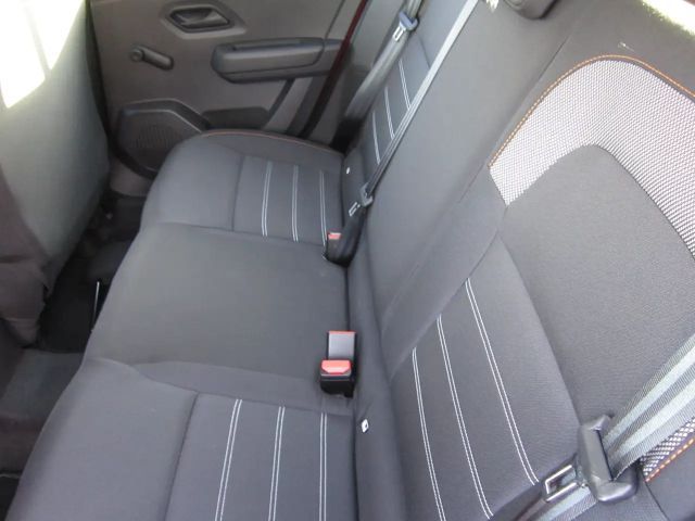 Dacia Sandero Essential Stepway TCe 90