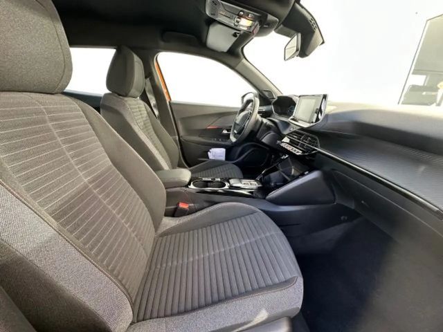 Peugeot E-2008 Active Pack