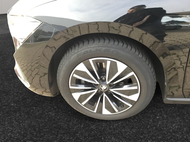 Skoda Superb 2.0 TDI Combi Selection