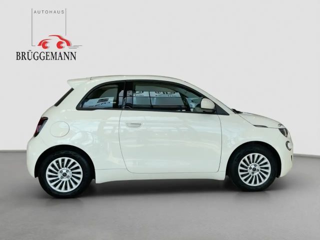 Fiat 500e + Ganzjahresreifen