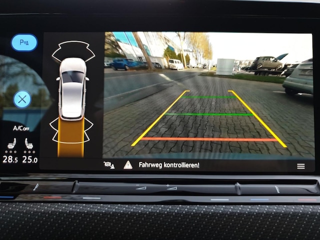 Volkswagen Golf 2.0 TDI DSG R-Line