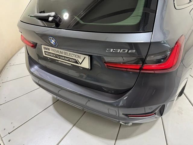 BMW 330 330e Sport Line Touring xDrive