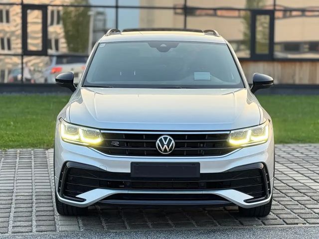 Volkswagen Tiguan DSG R-Line