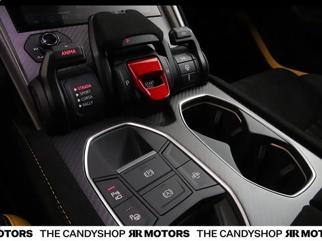 Lamborghini Urus Performante