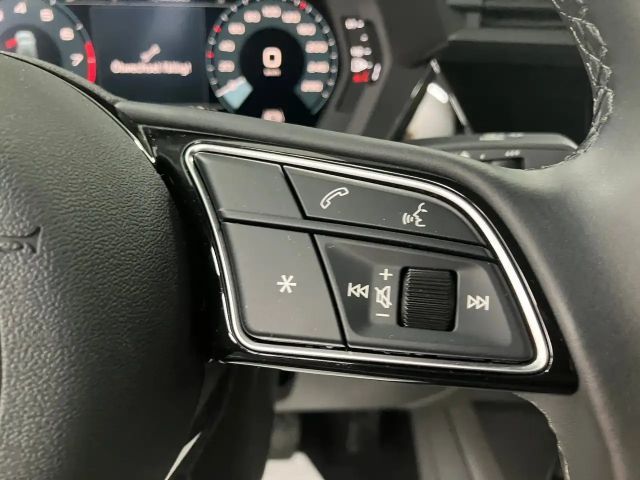 Audi A3 30 TFSI Sedan