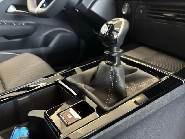 Opel Astra Edition Sports Tourer