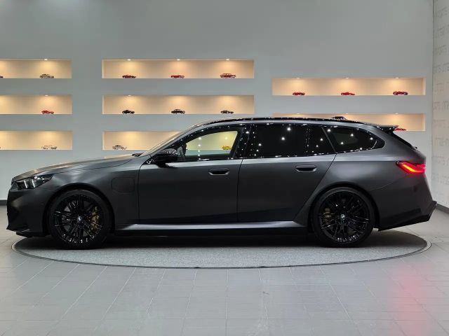 BMW M5 Touring *Ultimate-Paket*Keramik*Frozen*AHK*Leasing