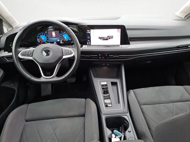 Volkswagen Golf 1.5 eTSI DSG Style Variant