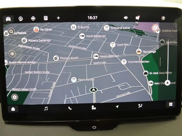 Skoda Superb 2.0 TDI Combi Selection