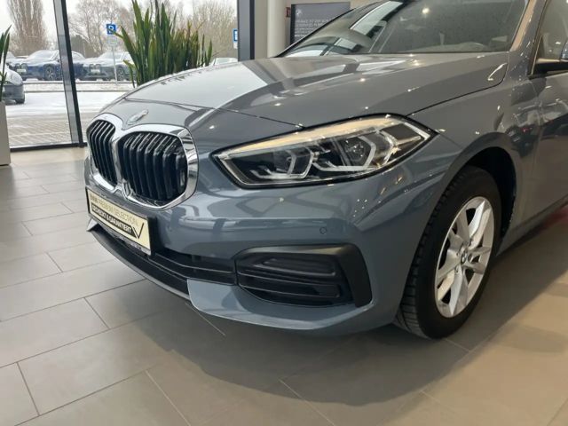 BMW 116 116d Advantage pakket Sedan