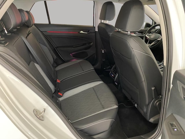 Volkswagen Golf 1.5 eTSI BMT DSG Golf VIII