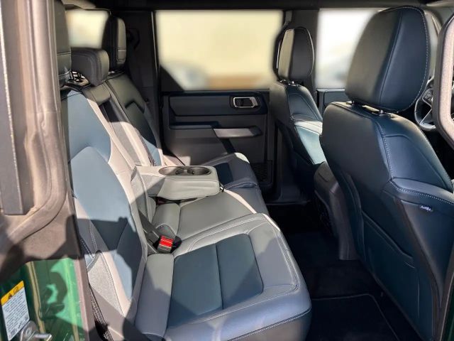 Ford Bronco Outer Banks