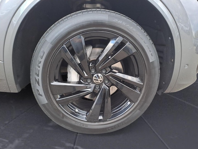 Volkswagen Touareg 4Motion R-Line