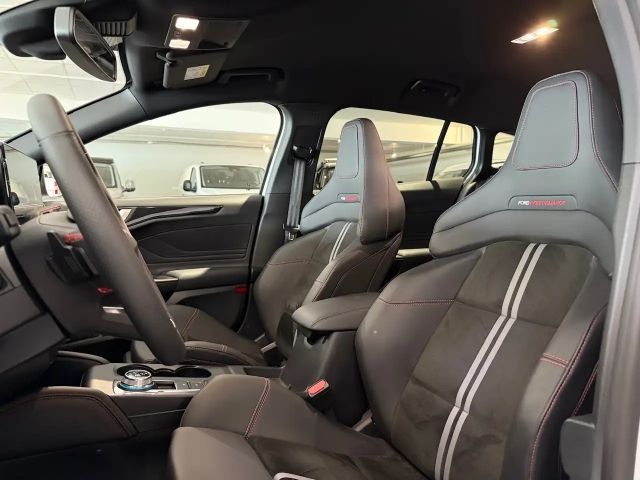 Ford Focus EcoBoost ST Line Wagon