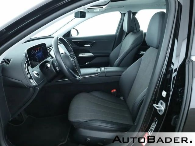 Mercedes-Benz E 220 AVANTGARDE E 220 d Estate