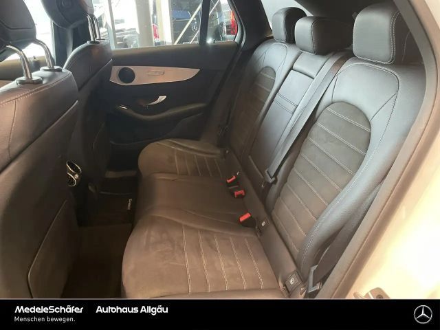 Mercedes-Benz GLC 300 4MATIC AMG Line