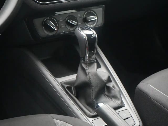 Skoda Scala Essence DSG AHK VIRT SHZ LED PDC PORT N