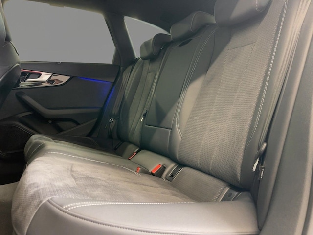 Audi S4 Avant Quattro