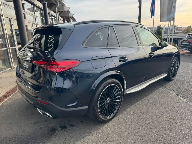 Mercedes-Benz GLC 300 AMG Line