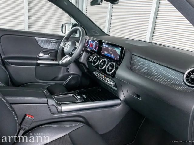 Mercedes-Benz GLA 180 Progressive