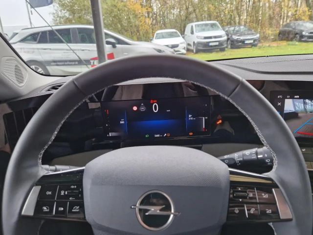 Opel Astra Edition Sports Tourer