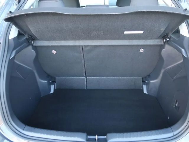 Toyota Yaris Hatchback Hybride Team D