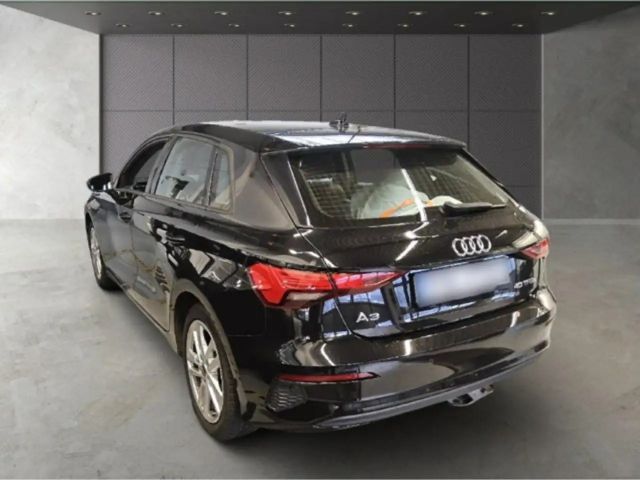 Audi A3 40 TFSI Hybride S-Tronic Sedan