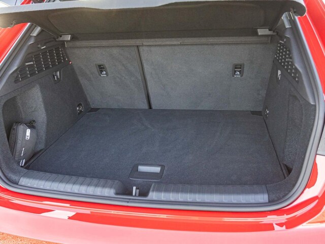 Audi A3 35 TFSI S-Line Sportback