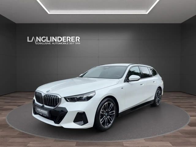 BMW 520 520d M-Sport Touring