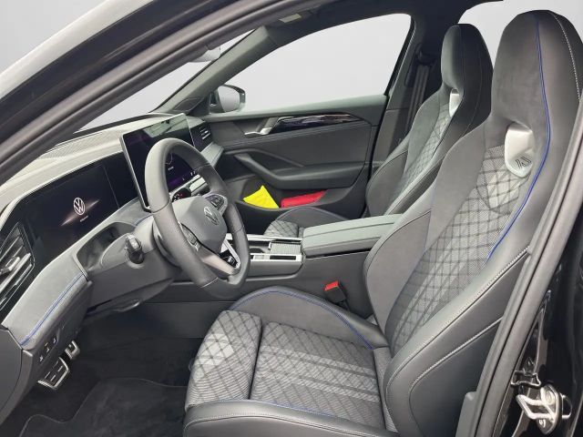 Volkswagen Passat DSG IQ.Drive R-Line Variant