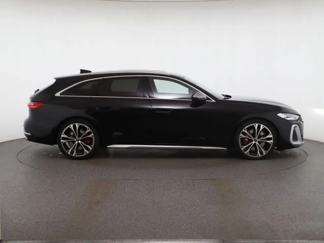 Audi S5 Avant Quattro