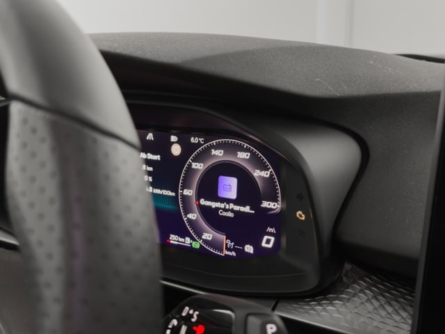 Cupra Terramar 1.5 e-Hybrid VZ