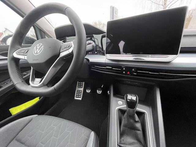 Volkswagen Golf 1.5 TSI Golf VIII