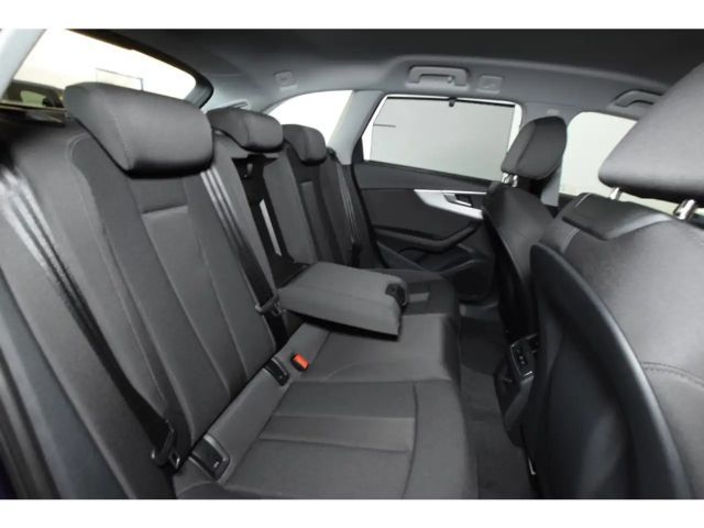 Audi A4 35 TDI Avant S-Tronic