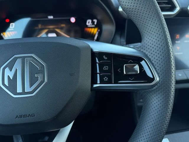 MG ZS Standard range