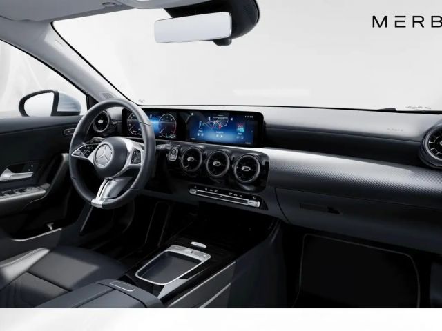 Mercedes-Benz A 180 A 180 d