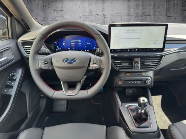 Ford Focus EcoBoost ST Line