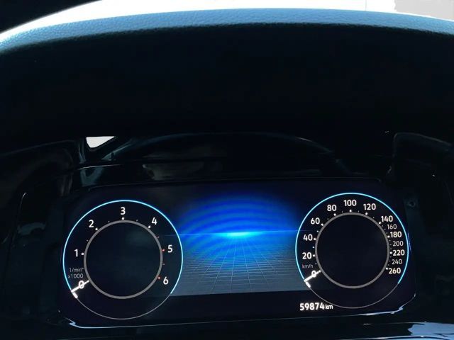 Volkswagen Golf 2.0 TDI Life Variant