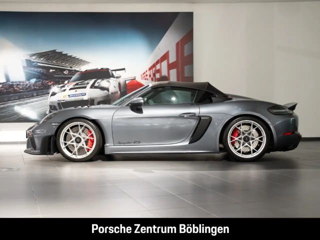 Porsche Cayman 718 RS