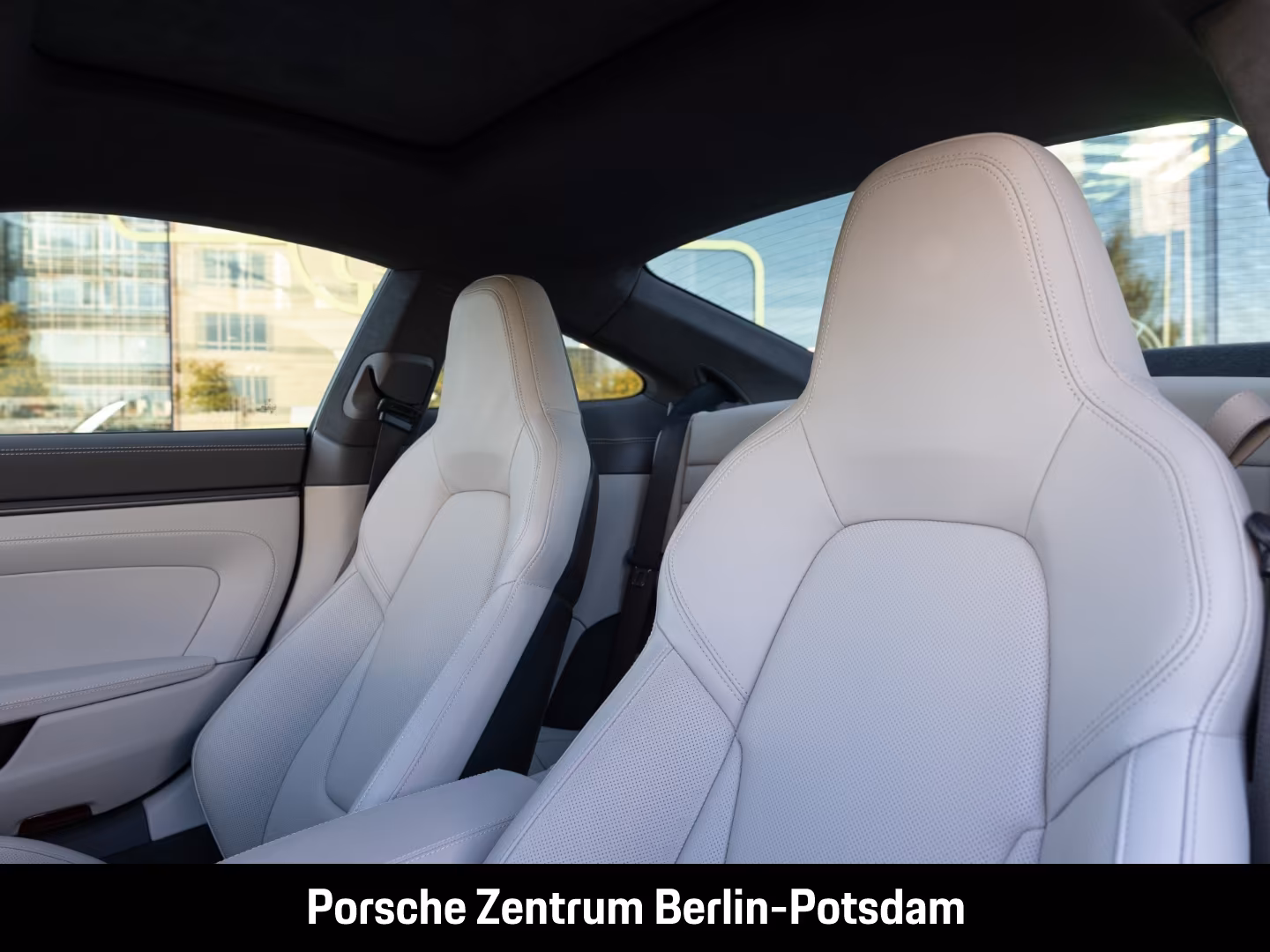 Porsche 911 4S 992 Carrera