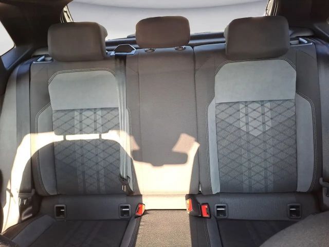 Volkswagen Polo 1.0 TSI R-Line