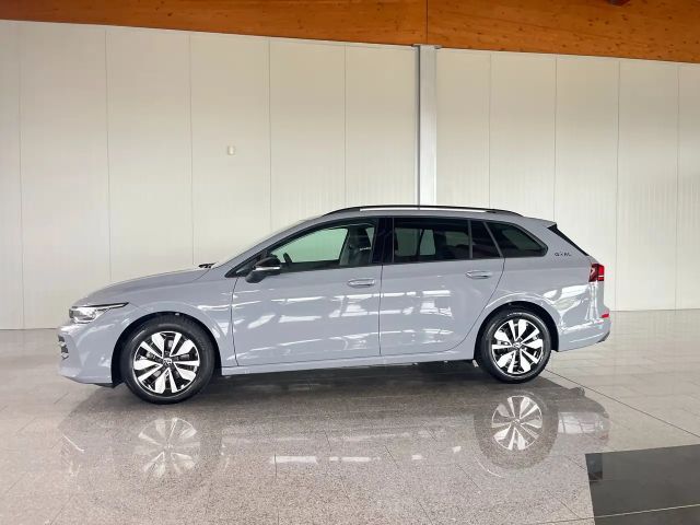 Volkswagen Golf 1.5 TSI Variant