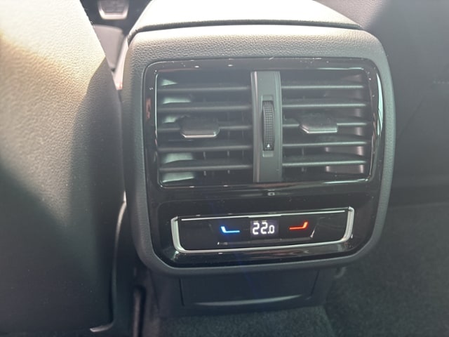 Volkswagen Passat Passat 4Motion 2.0 TDI, ACC, RearView, Navi, BusinessPremium DSG