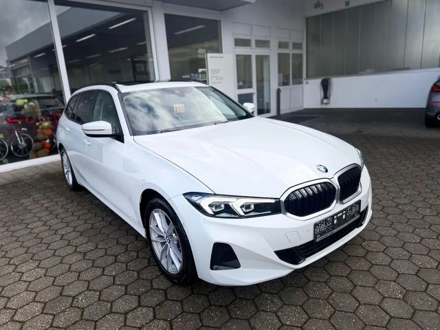 BMW 318 318i Touring