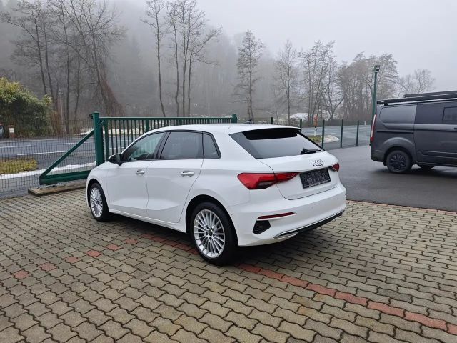 Audi A3 30 TDI Sedan