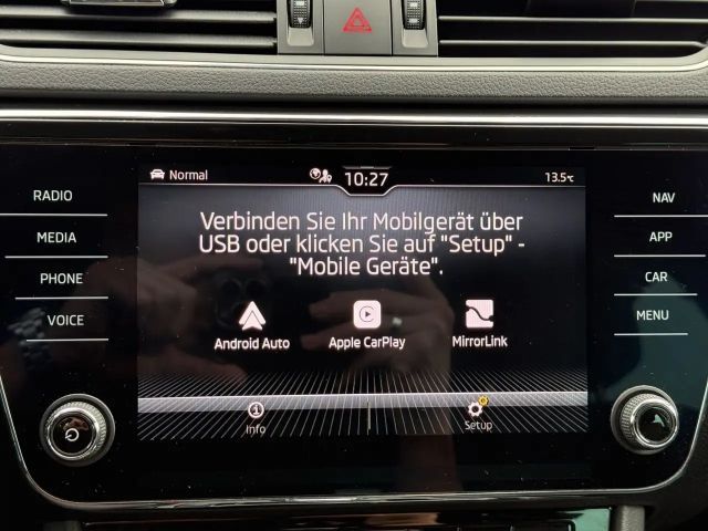 Skoda Superb Ambition Combi iV