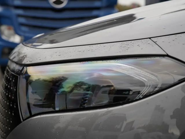 Mercedes-Benz EQA 300 4MATIC Progressive